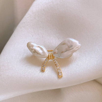 Fashion Asymmetrical Gold-Plated Butterfly Pearl Brooch,Gift For Her