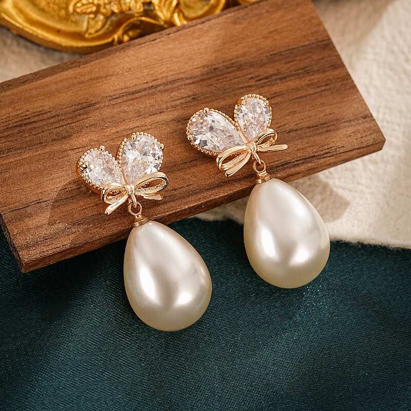 Butterfly Zircon Drop Pearl Earring YongxiJewelry 3