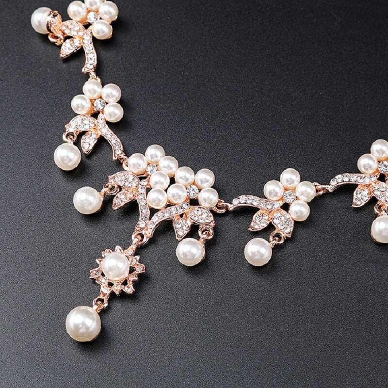 Charming Floral Rhinestones And Pearl Jewelry Set YongxiJewelry 6