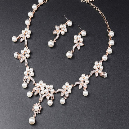 Charming Floral Rhinestones And Pearl Jewelry Set YongxiJewelry gold