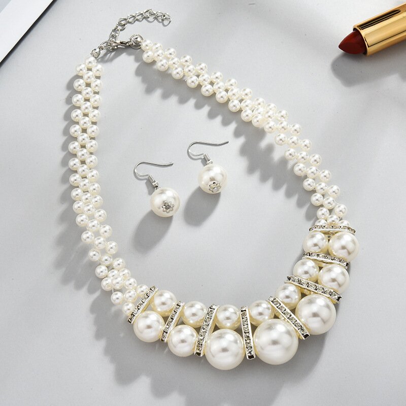 Charming Pearl Necklace and Earrings Set 1