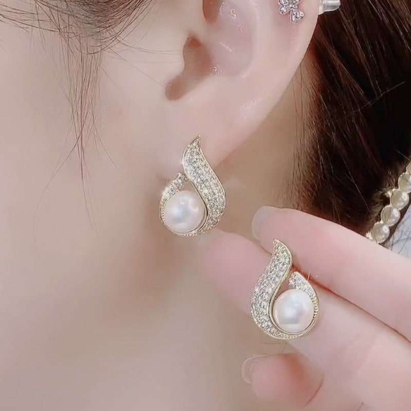 Classic Geometric Rhinestone Pearl Earrings YongxiJewelry 5