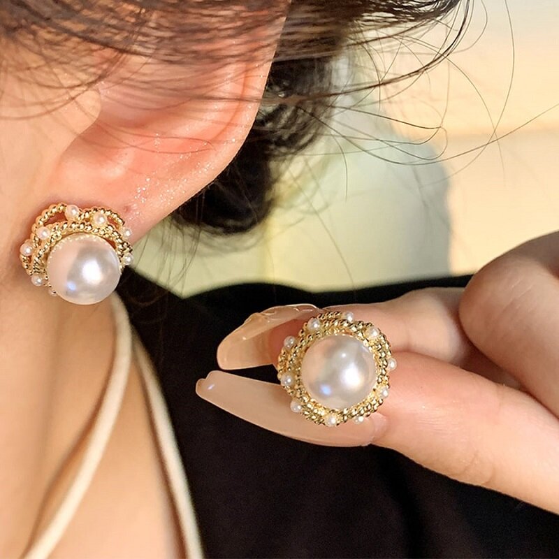 Exquisite Pearl Cluster Stud Earrings YongxiJewelry 2