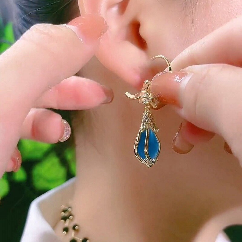 Exquisite Zircons Magnolia Teardrop Earrings YongxiJewelry 1