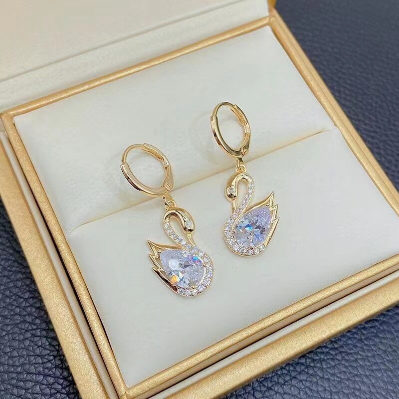 Lustrous Swan Rhinestones Earrings YongxiJewelry 1