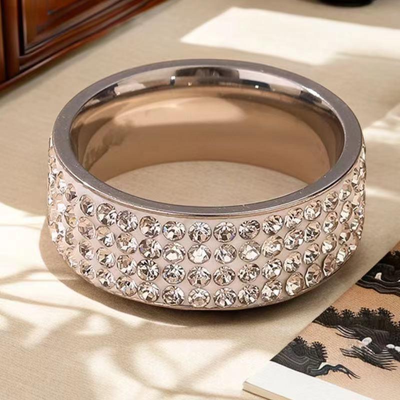 Luxury Diamond-Encrusted Titanium Ring YongxiJewelry 6