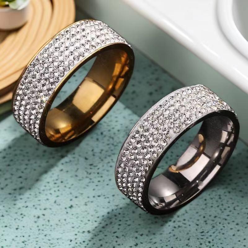 Luxury Diamond-Encrusted Titanium Ring YongxiJewelry 3