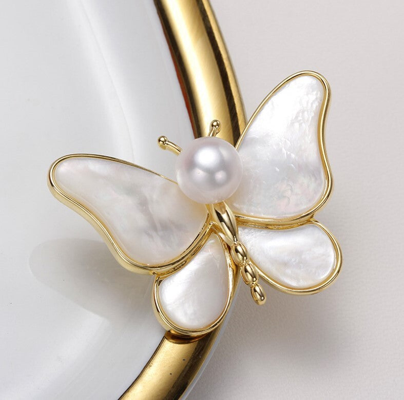 Pearl & Mother of Pearl Butterfly Brooch YongxiJewelry 1