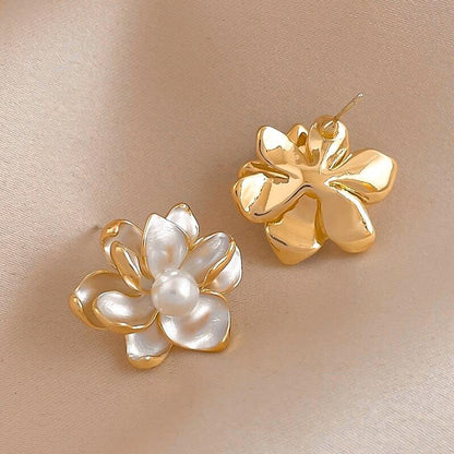 Pearlescent Petal Bloom Earrings YongxiJewelry  3