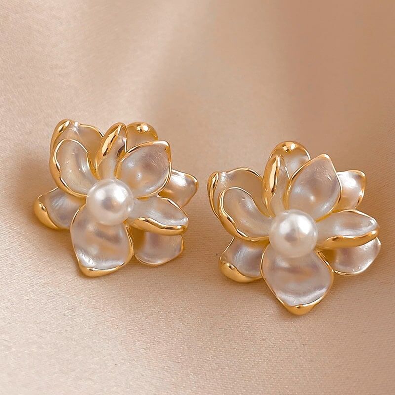 Pearlescent Petal Bloom Earrings YongxiJewelry  5