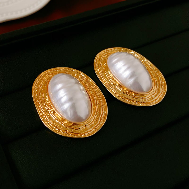 Retro Oval Pearl Earrings YongxiJewelry  5