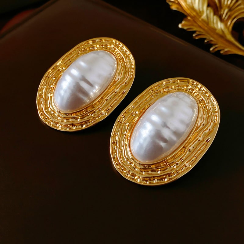 Retro Oval Pearl Earrings YongxiJewelry  gold