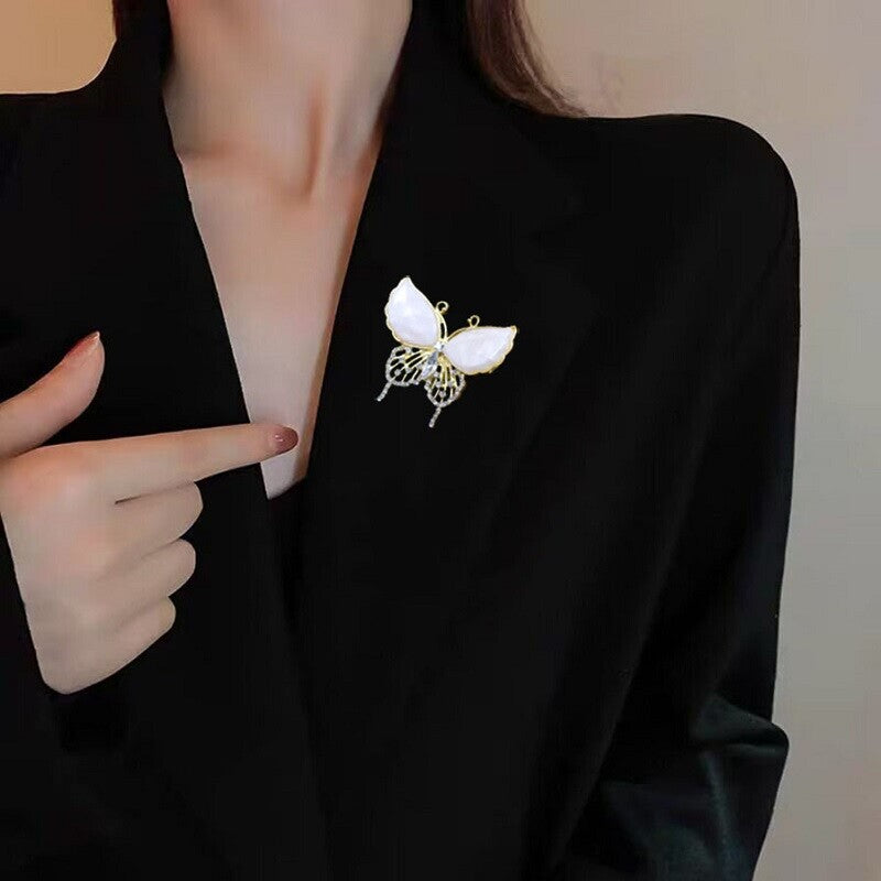 Stylish Golden Butterfly Brooch YongxiJewelry 3