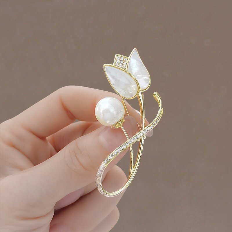 Stylish Tulip Pearl Brooch Pin YongxiJewelry 3