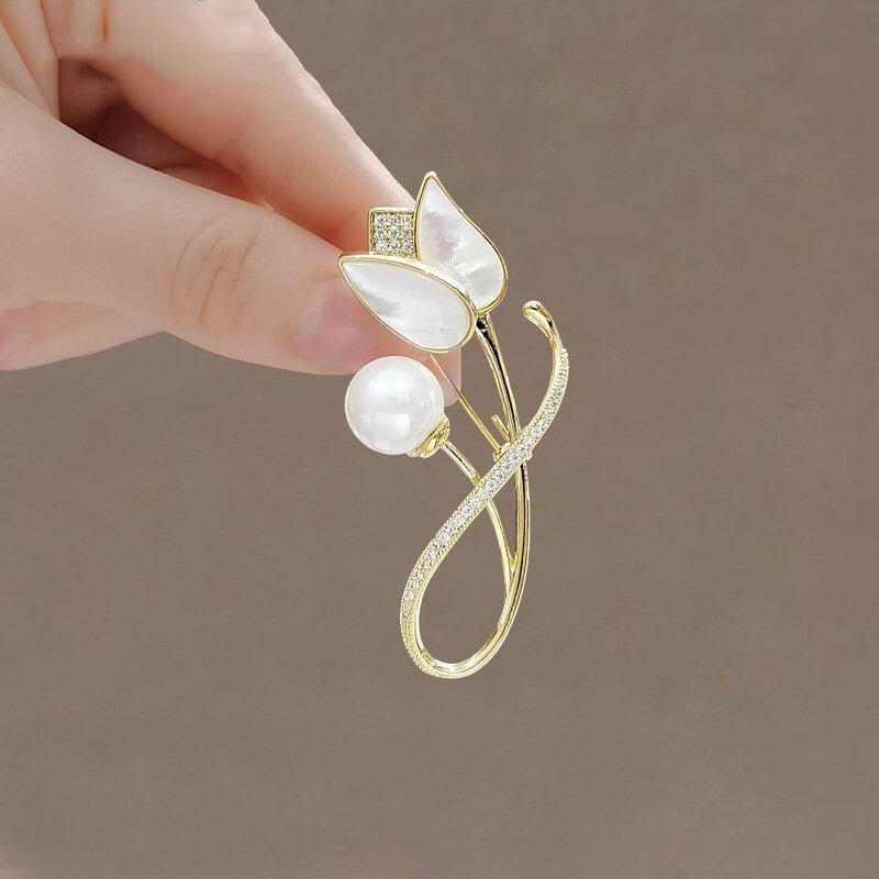 Stylish Tulip Pearl Brooch Pin YongxiJewelry 4