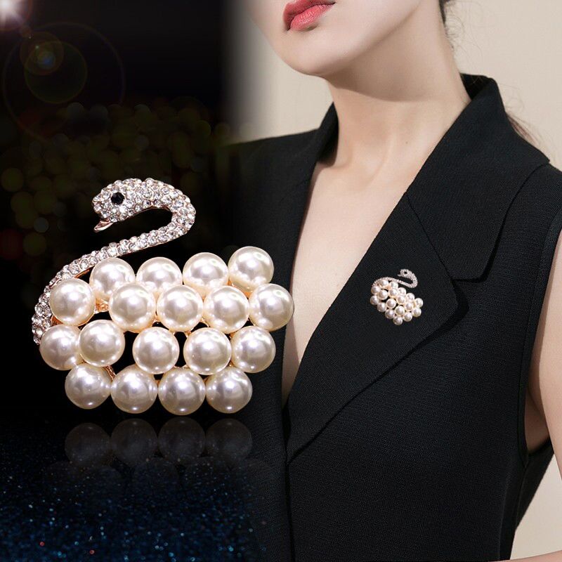 Swan Rhinestone Pearl Brooch YongxiJewelry 2